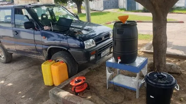 Fuel tank calibration with measured jerrycans next to a vehicle thumbnail