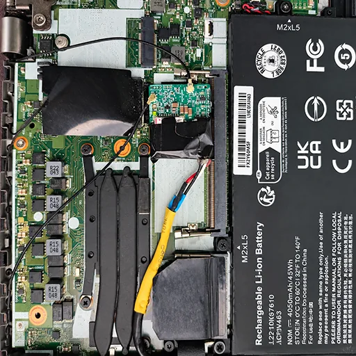 NANO CH02 mounted near laptop battery, wiring detail thumbnail